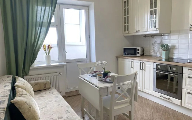 Йо Плейс на улице Восточно-Кругликовская, д. 22