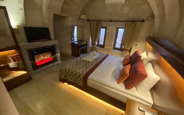 Ask-i Derun Hotel