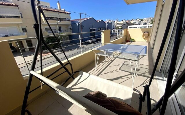 Impeccable Apt Sleeps 5 in Heraklion