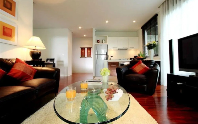Kata Gardens 2Br Sea Garden View 8B