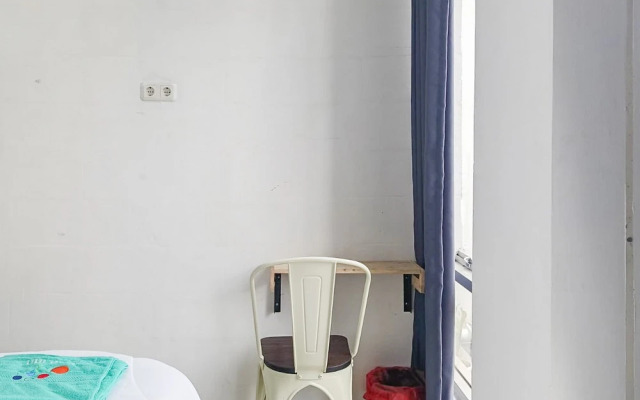 RedDoorz near Universitas Hasanuddin Makassar