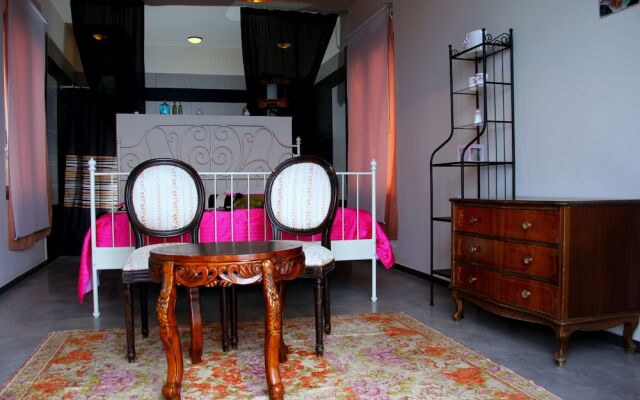 Serenity Boutique Hotel