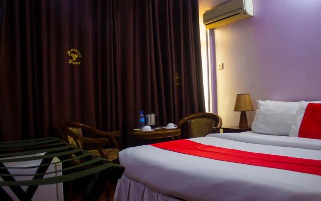 Hotel Aquiline