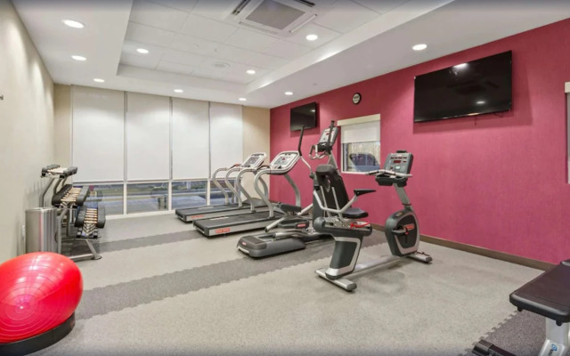 Home2 Suites by Hilton Newark Airport