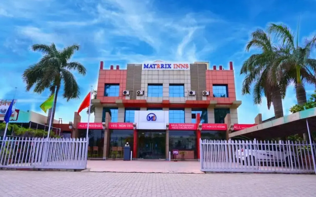 Hotel Matrix Inn