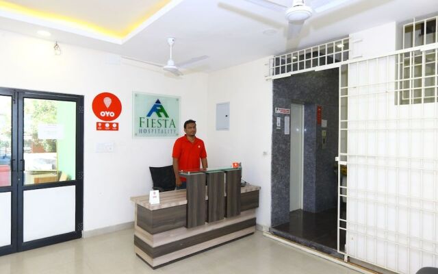 Oyo 2612 Hotel Fiesta House