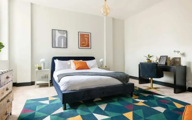 The Bermondsey Square Escape - Modern 1Bdr With Private Parking