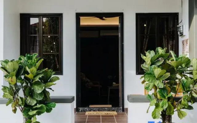 Gurney Drive 4 Rooms Landed Villa