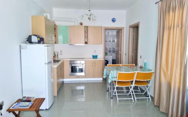 Villa Danae - Seaside Villa with Pool & Hot Tub