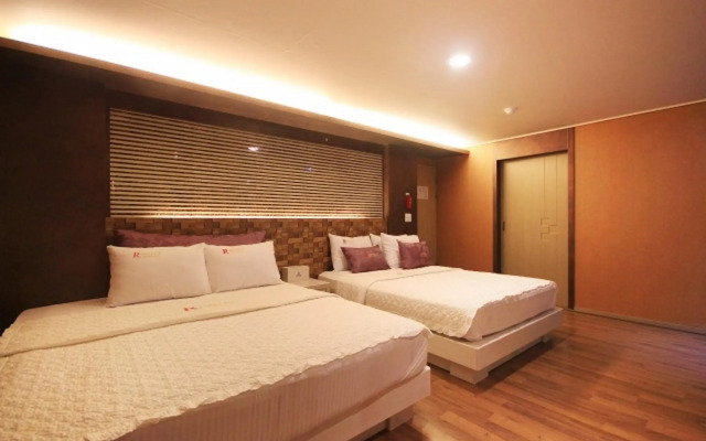 Residence Hotel R