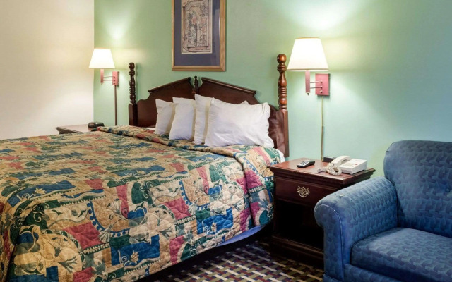 Econo Lodge Hopewell Near Fort Lee I-295