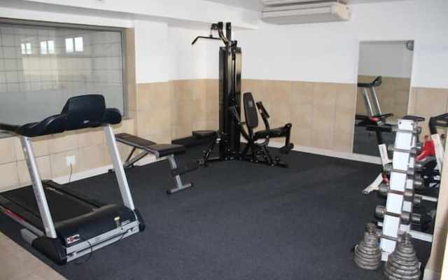 Hibernian Towers 505 Apartments