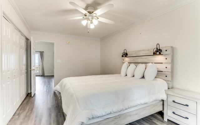 4102 South Ocean Blvd by Escape