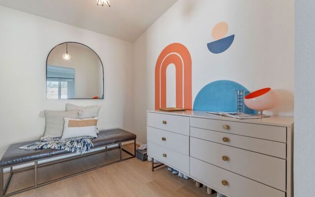 Poolside at Panorama