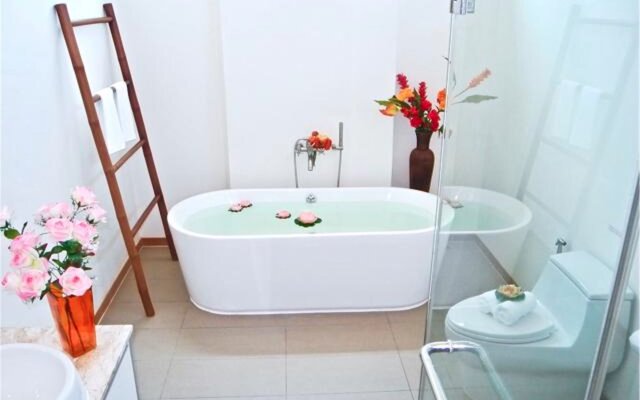 Ka Villa Rawai : Superb new 3 bedrooms