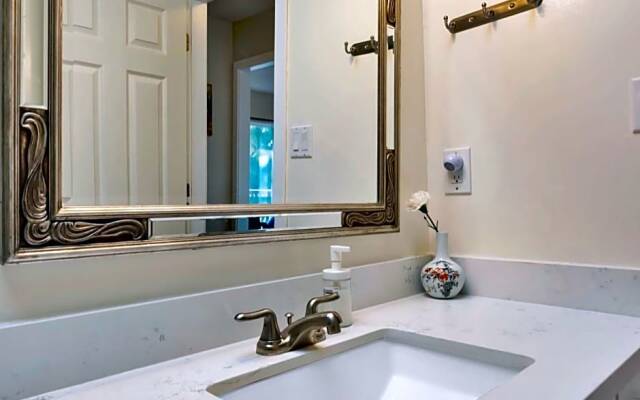 Orchid House near Vancouver YVR Airport