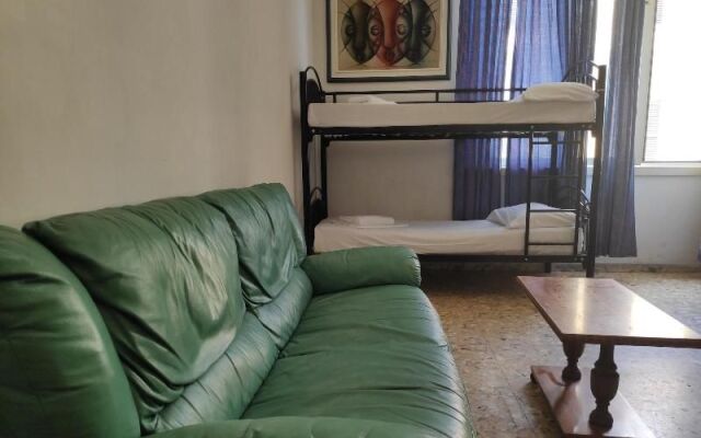 HostelRoma