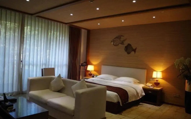 HUIFENG