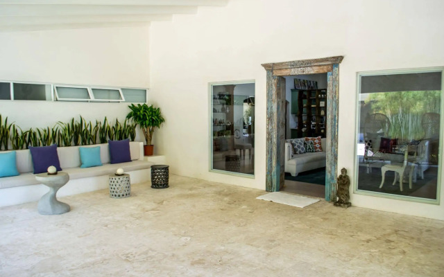 The Retreat at Altos del Monte