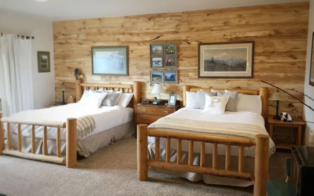 Pioneer Ridge B&B Inn