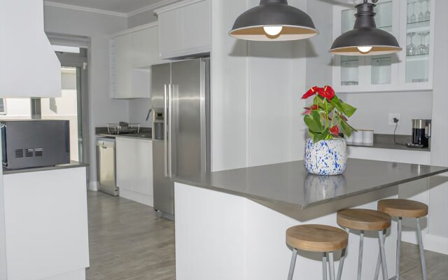 Fernkloof Fairways Villa