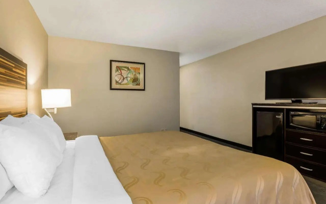Comfort Inn La Estancia
