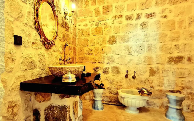 Antik Han Otel