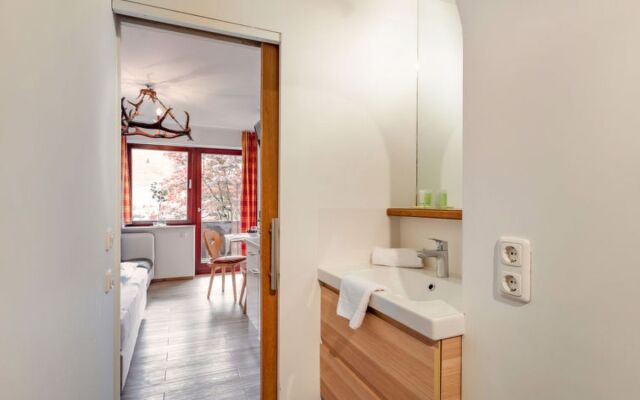 Apartmenthaus Dreier 22885