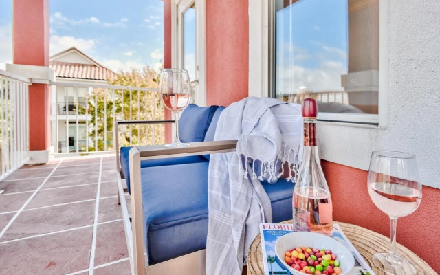 Kono - Coral in Destin