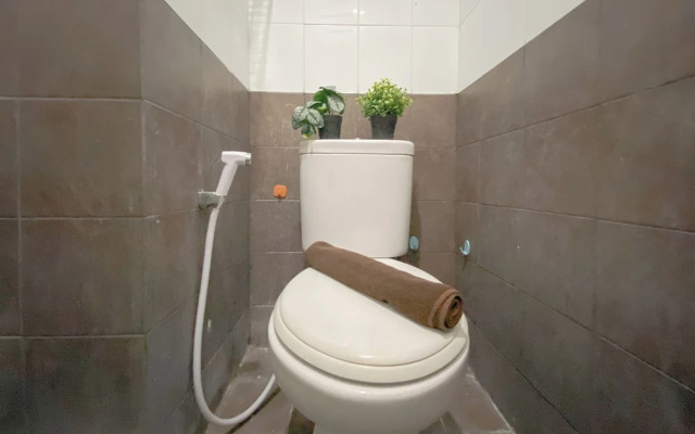 Combined 1Br With Extra Room Apartment At Green Pramuka City