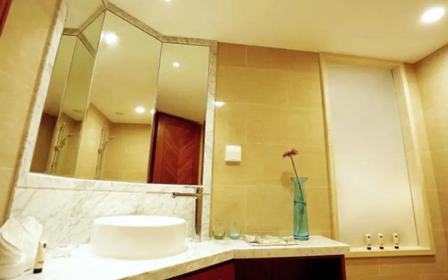 Qingdao Impression Hotel