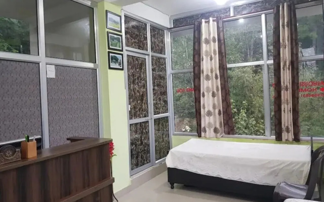 Goroomgo Veekay Regency Bengaluru