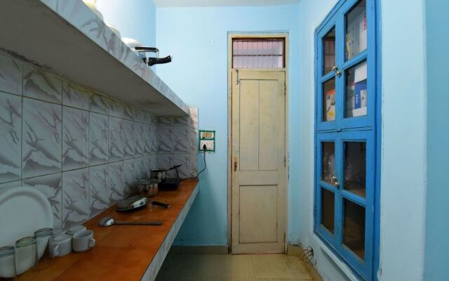 Oyo 13710 Home Cozy 2Bhk Aleo Manali