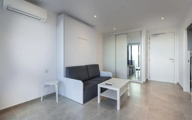 Top Studio With View-hosted by Sweetstay