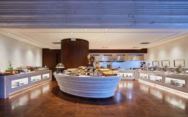 Fu Rong Ge Hotel