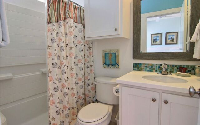 Jellyfish Home 39 by RedAwning