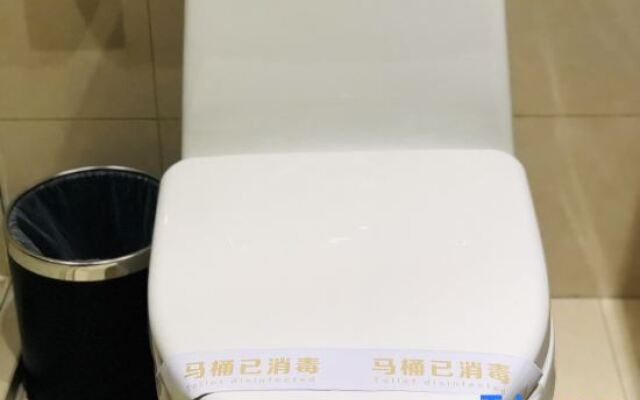 Linyi Ronghua Hotel