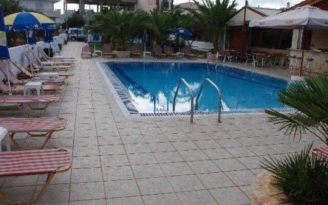Elpida Apartments