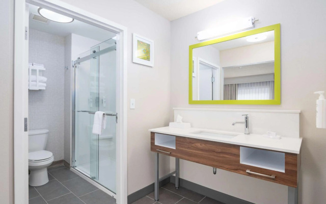 Hampton Inn & Suites Hartford-Manchester