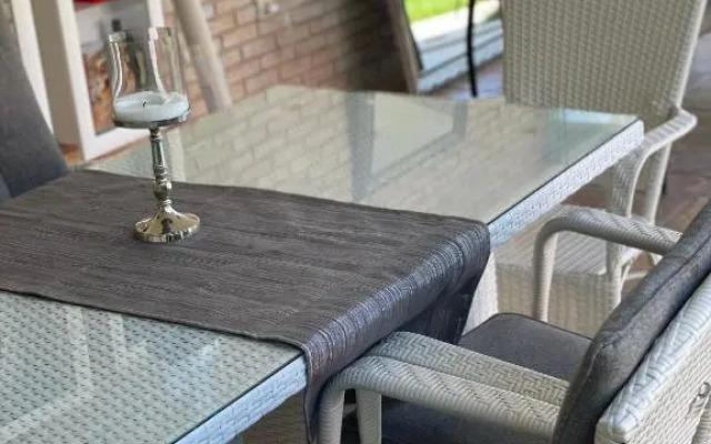 Red House Family Hotel