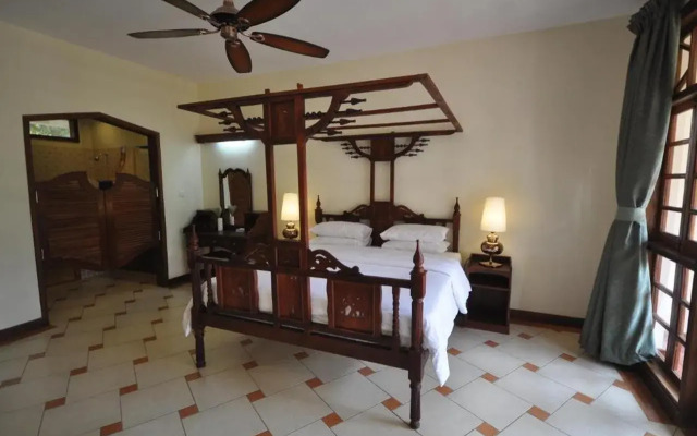 Hunters Lodge