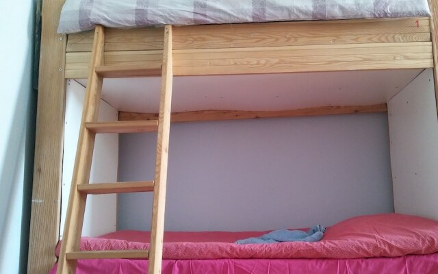 Vareron Hostel