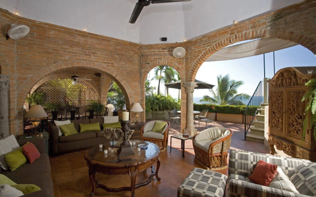Quinta Maria Cortez Beach Hotel