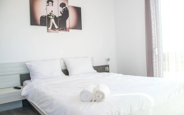 Riverside-Modern apartment-ARED