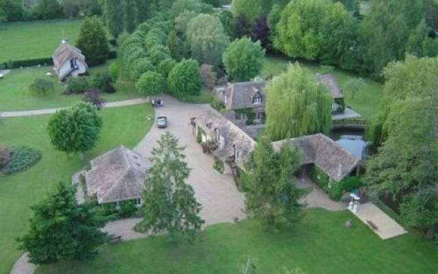 Le Moulin Du Béchet