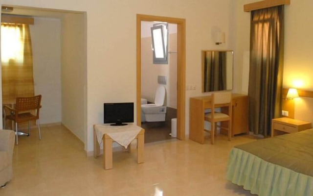 Theofilos Superior Resort Hotel & Spa