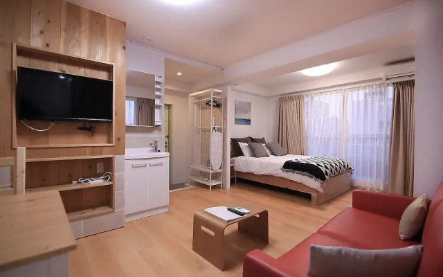 Rhodes Kagurazaka Hotel