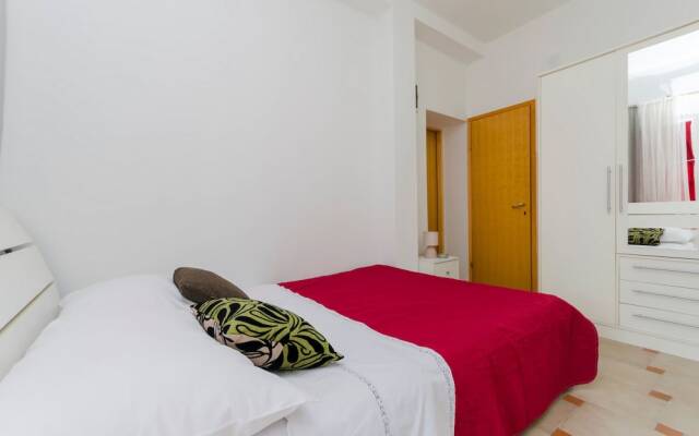 Apartment Lovely Time