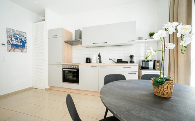 Modern and lovely apartment next to subway station