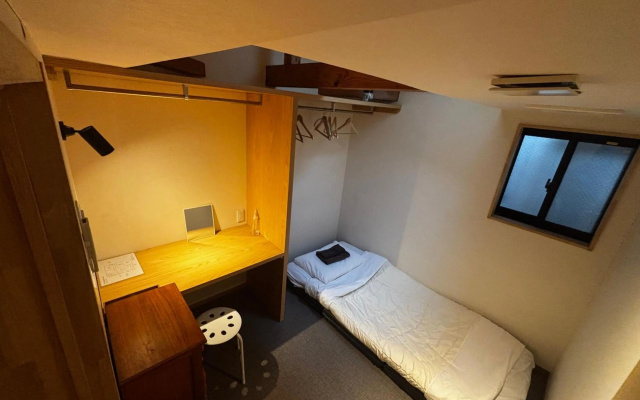 Nagonoya Cafe Guest House - Hostel – Guest Rooms – Nagoya